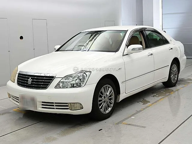 Toyota Crown 2005, auction grade 3.5