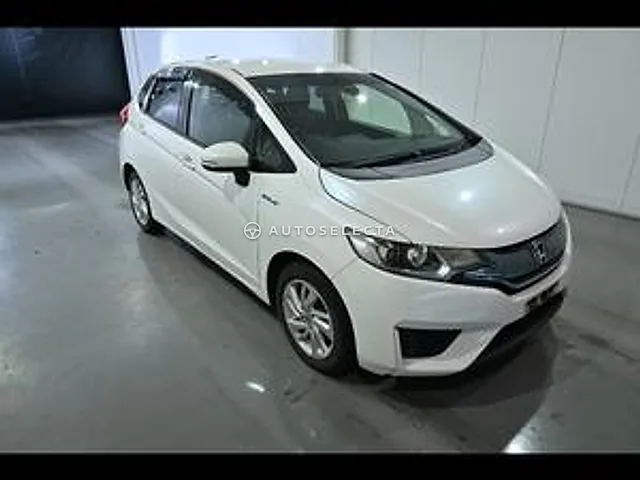 Honda Fit 2013, auction grade R
