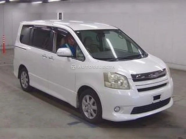 Toyota Noah 2010, auction grade 4