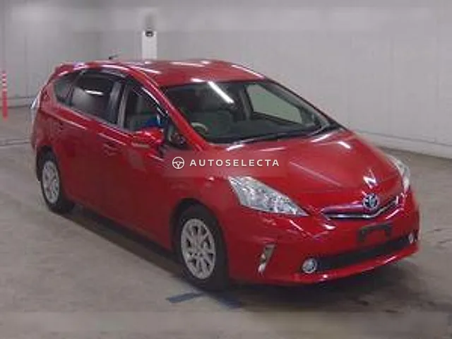 Toyota Prius Alpha 2014, auction grade 3.5