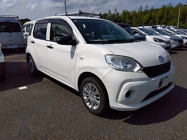 Daihatsu Boon 2017, auction grade 3.5