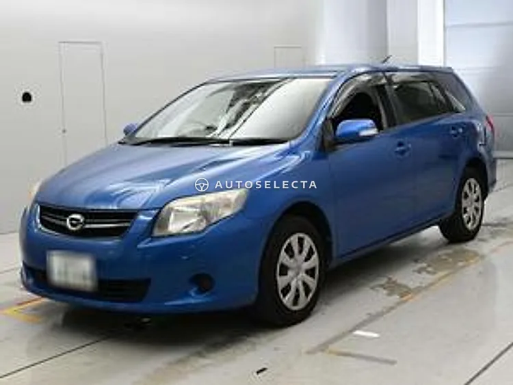 Toyota Corolla Fielder 2010, photo 1 of 1