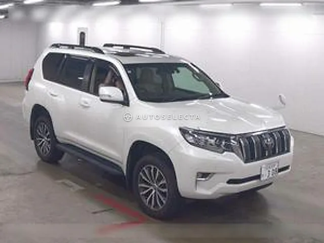 Toyota Land Cruiser Prado 2020, auction grade 3.5