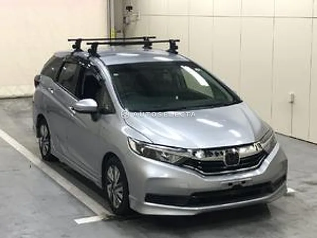 Honda Shuttle 2022, auction grade 3.5