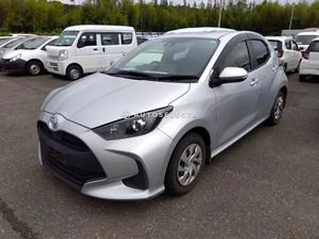 Toyota Yaris 2021, auction grade 4