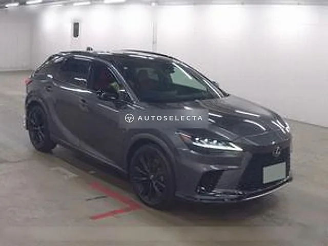 Lexus RX 2023, auction grade 4.5