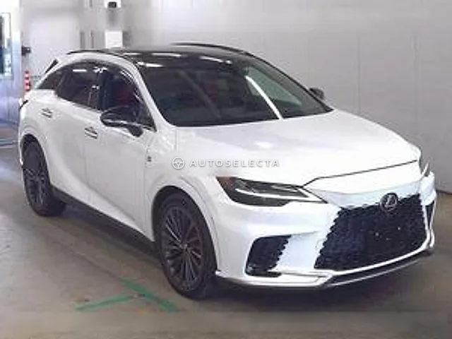 Lexus RX 2023, auction grade 4.5