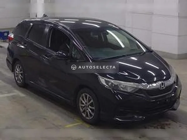 Honda Shuttle 2016, auction grade R