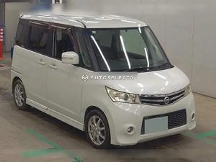 Nissan Roox 2010, photo 1 of 1