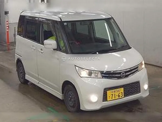 Nissan Roox 2012, auction grade 4