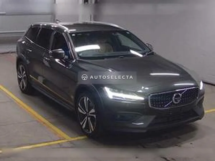 Volvo V60 2021, photo 1 of 1