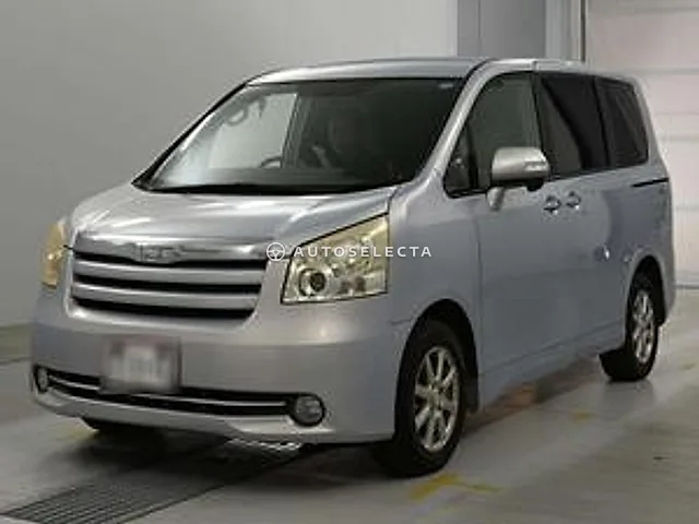Toyota Noah 2010, auction grade R