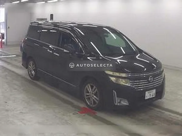 Nissan Elgrand 2010