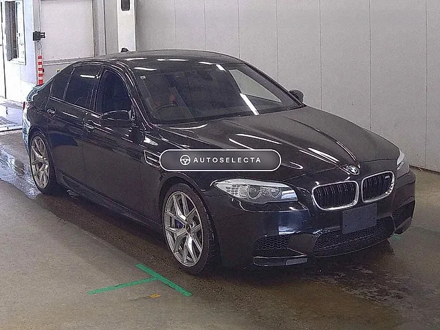 BMW M5 2012, auction grade 4.5