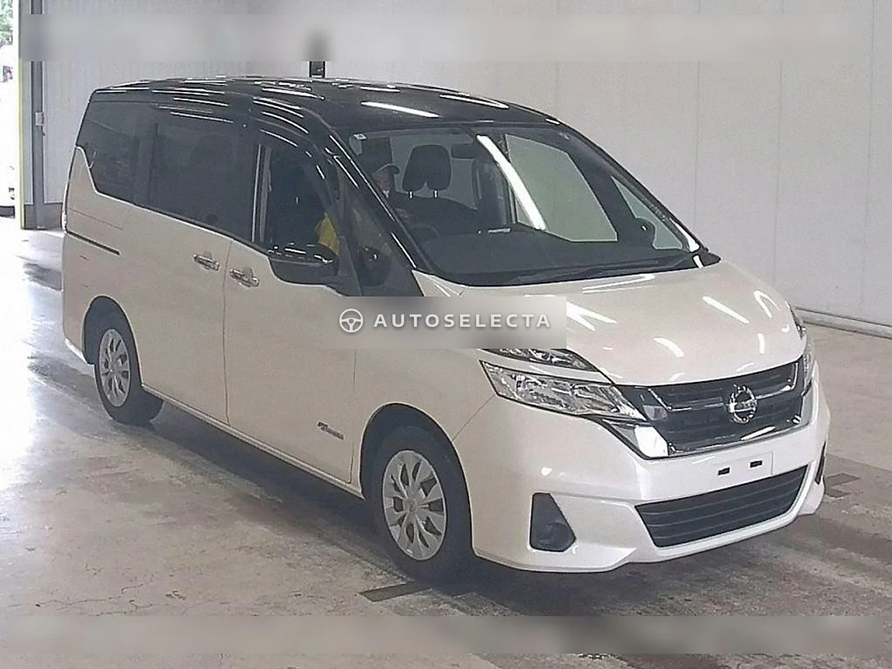 Nissan Serena 2017, photo 1 of 1