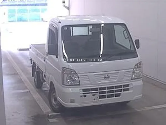 Nissan NT100 Clipper 2017, auction grade 3.5