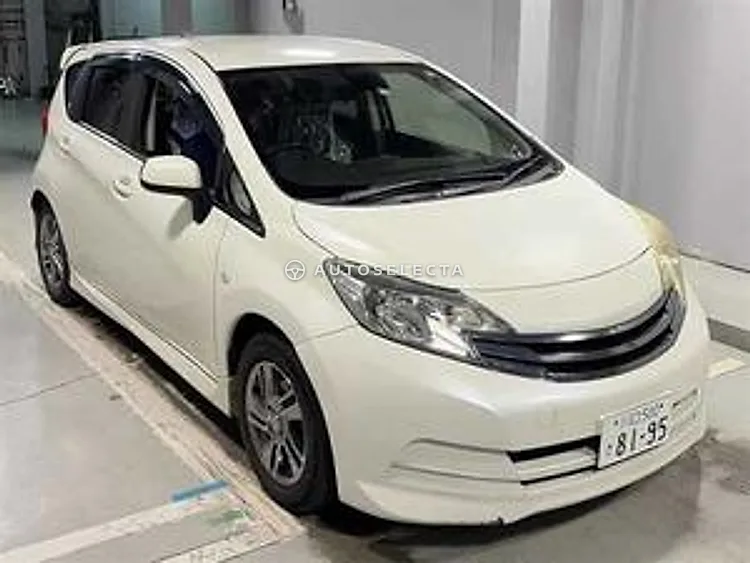 Nissan Note 2014, photo 1 of 1