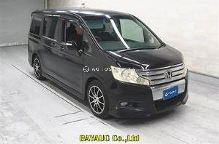 Honda Stepwgn Spada 2011, photo 1 of 1