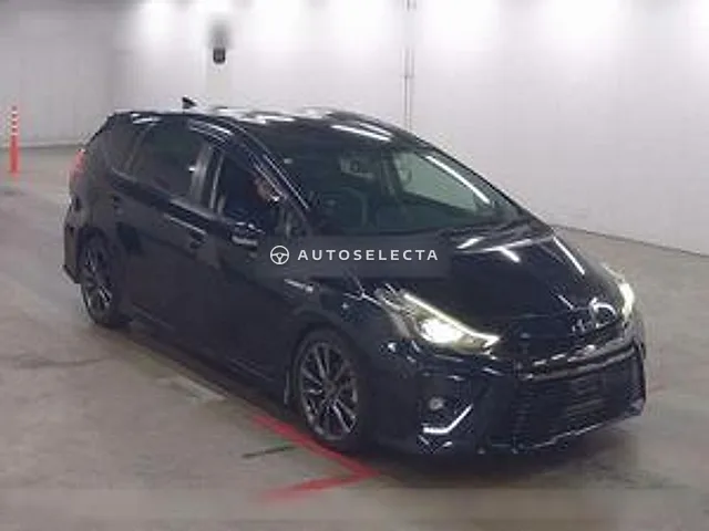 Toyota Prius Alpha 2015, auction grade 4