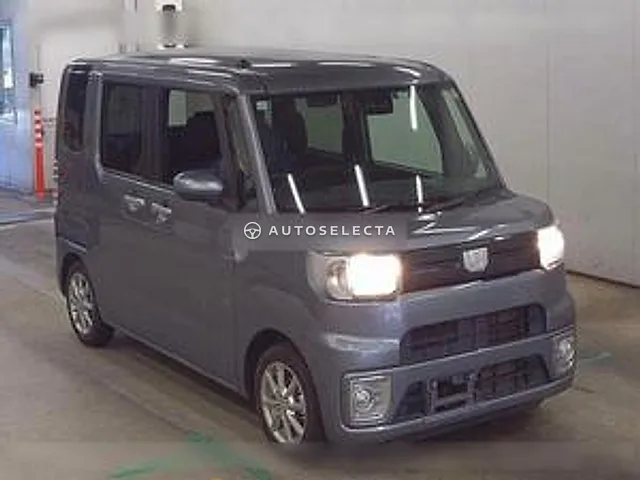 Daihatsu Wake 2022, auction grade 4
