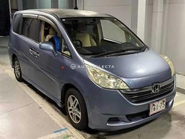 Honda Stepwgn 2005, auction grade R