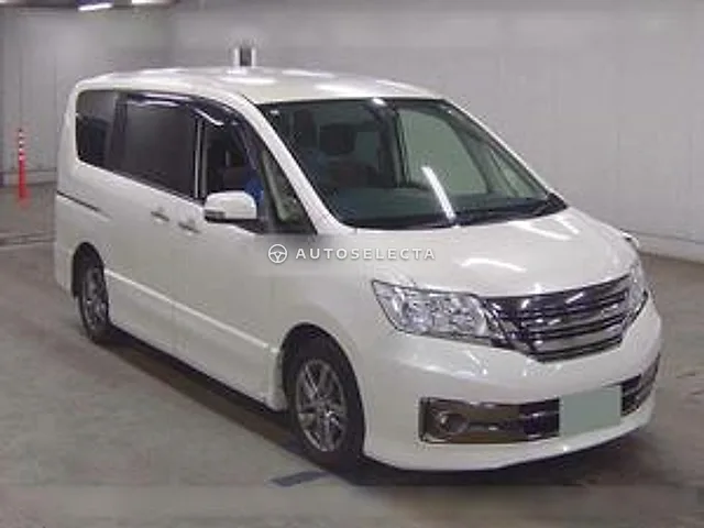 Nissan Serena 2012