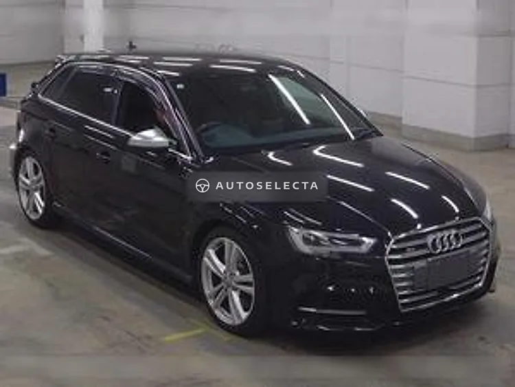 Audi S3 2017, photo 1 of 6