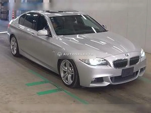 BMW 5 Series 2011, auction grade 4.5