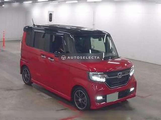 Honda N-BOX Custom 2020, auction grade R