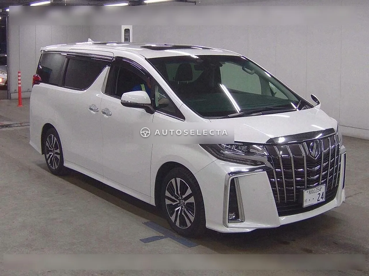 Toyota Alphard 2022, photo 1 of 1