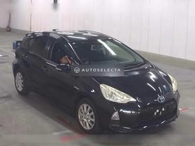 Toyota Aqua 2012, auction grade 3.5