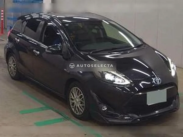 Toyota Aqua 2018, photo 1 of 1