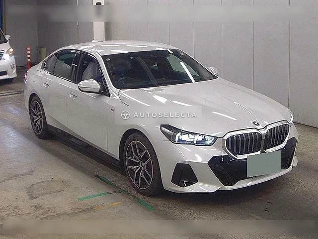 BMW 5 Series 2024, auction grade 4.5