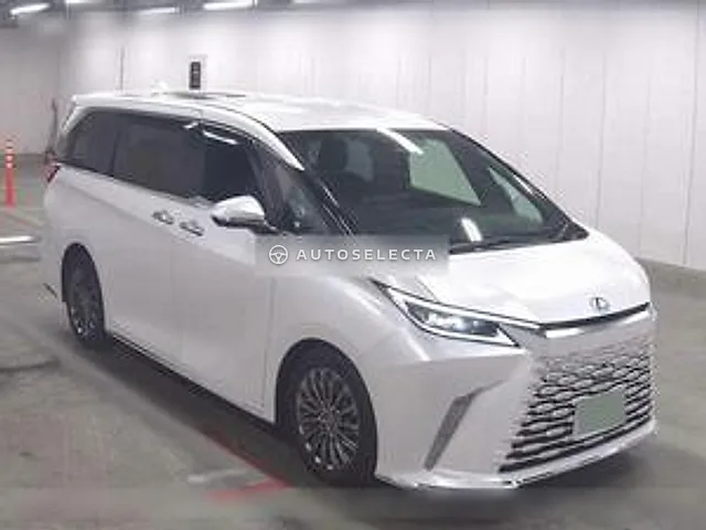 Lexus LM 2024, auction grade 4.5
