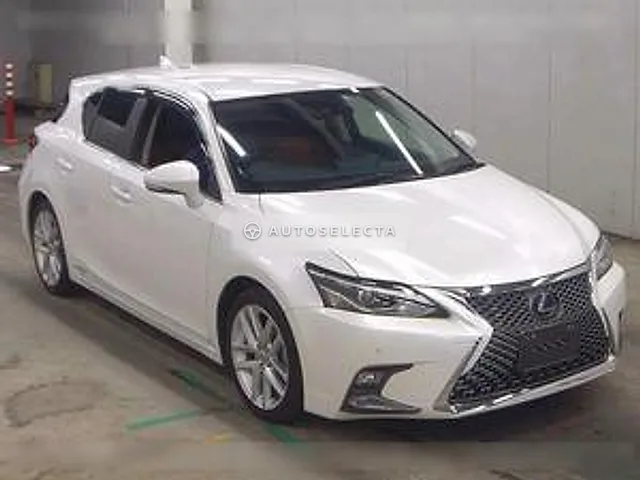 Lexus CT 2017, auction grade 4