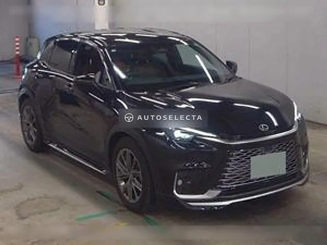 Lexus LBX 2025, auction grade 4.5