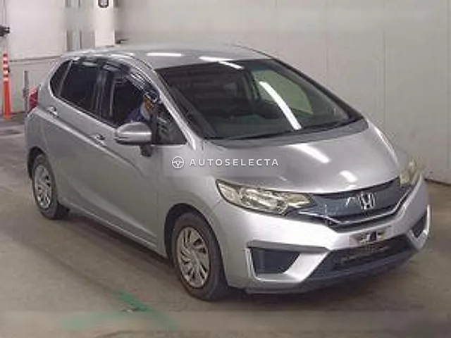 Honda Fit 2013, auction grade 4