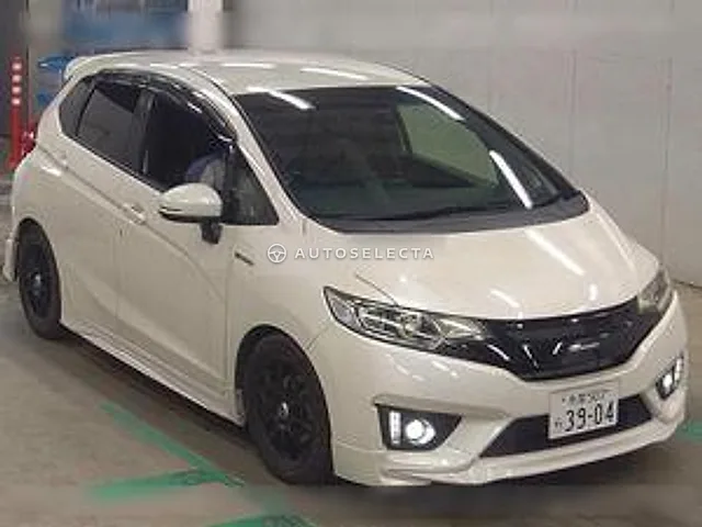 Honda Fit Hybrid 2016, auction grade 4.5