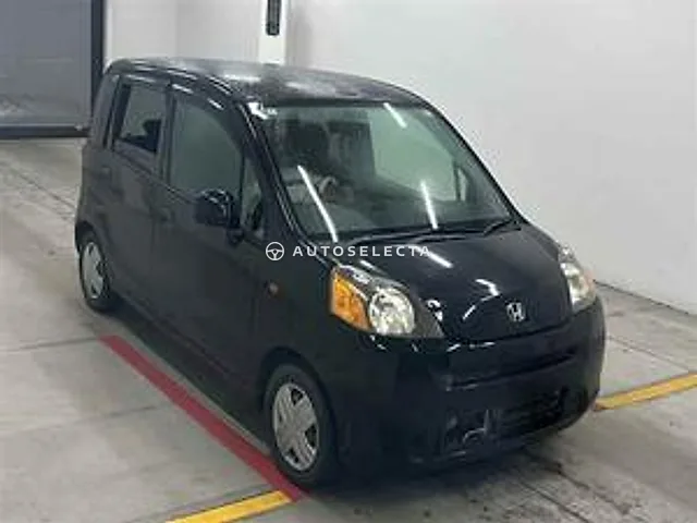 Honda Life 2010, auction grade 3.5