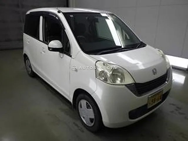 Honda Life 2008, auction grade R