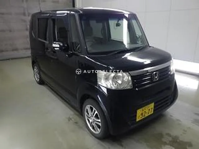 Honda N-BOX 2013, auction grade R