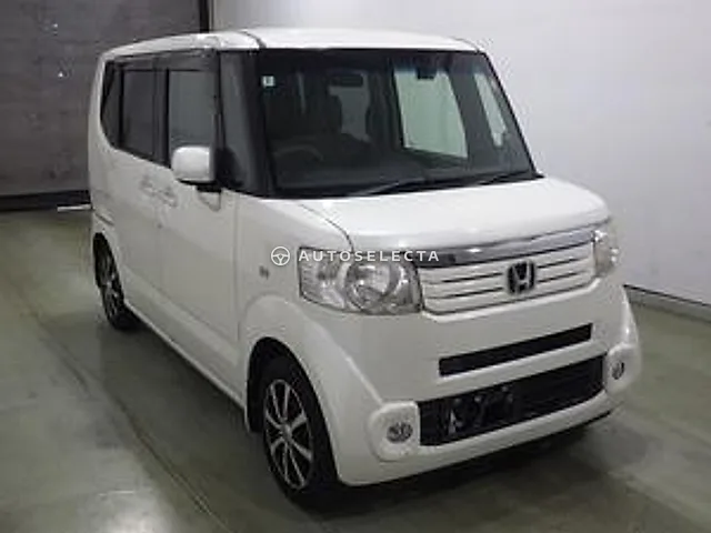 Honda N-BOX 2012, auction grade R
