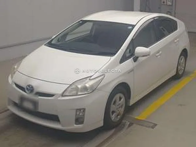 Toyota Prius 2010, auction grade RA