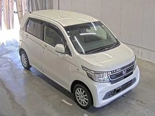 Honda N-WGN 2014, auction grade 3.5