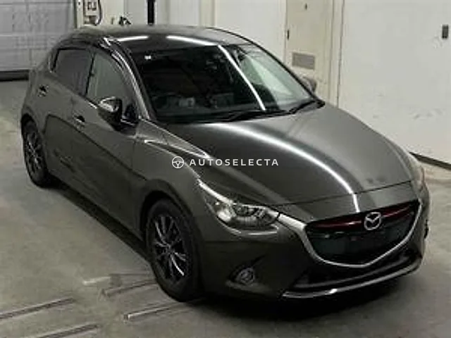 Mazda Demio 2016, auction grade 3.5