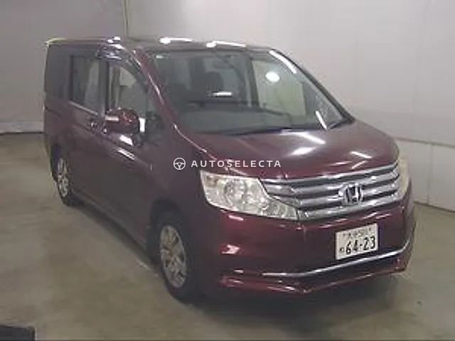Honda Stepwgn 2013, auction grade 3