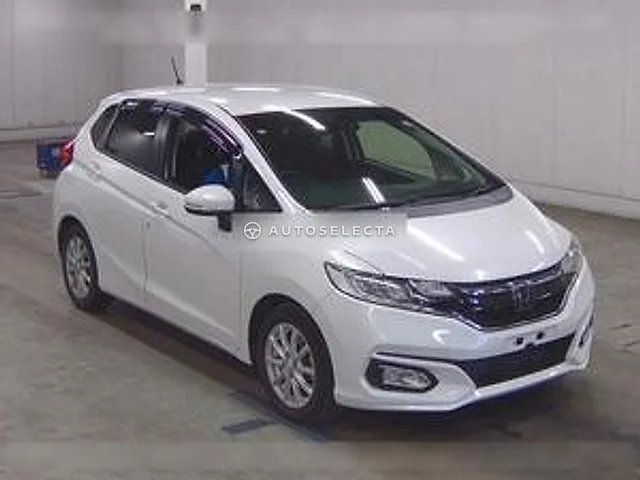 Honda Fit 2019, auction grade 3.5