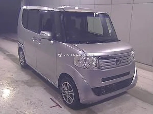 Honda N-BOX 2013, auction grade R