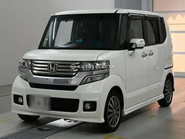Honda N-BOX Custom 2014, auction grade R