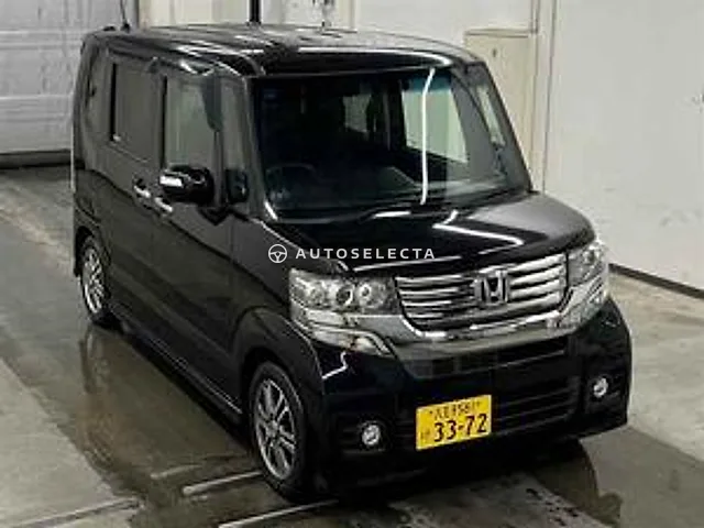 Honda N-BOX 2013, auction grade R